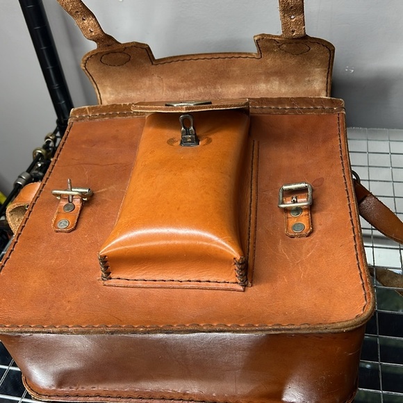 Vintage Ranger Saddle Bag Structured Belting Leather Rectangular Crossbody Bag - Picture 13 of 15